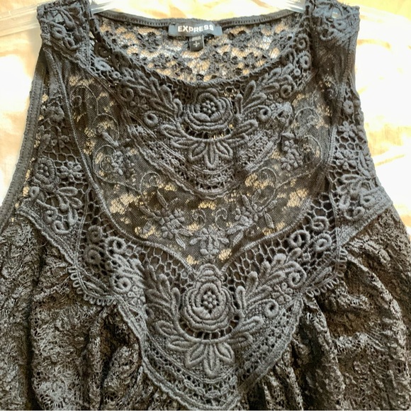 Express black tank top - Picture 3 of 7